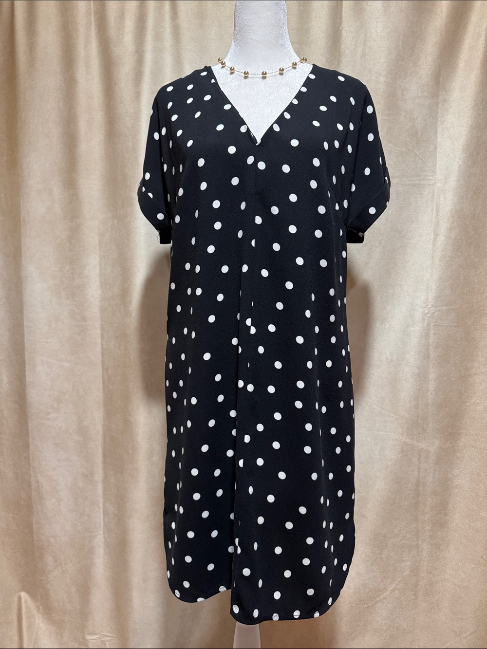 Polkadot shift dress